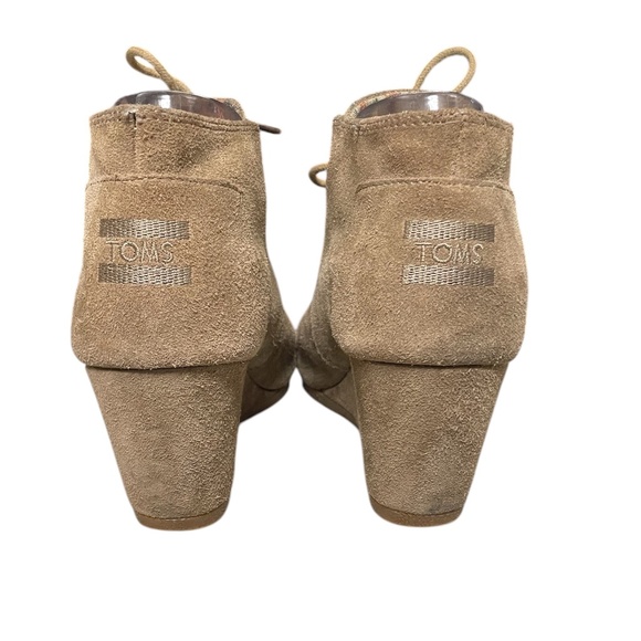 Toms Desert Wedge Booties Women's Size 8 Tan Taupe Suede Ankle Boots Lace Up - Picture 5 of 9